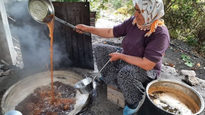 Toroslarda son pekmez kazanları kaynadı