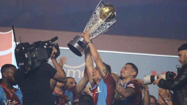 Trabzonspor şampiyonluk kupasını aldı