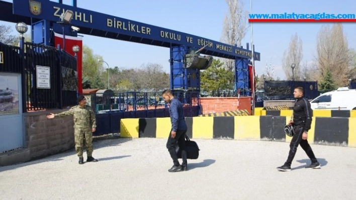 TSK'dan askere alınan acemi erlere üst düzey korona virüs koruması