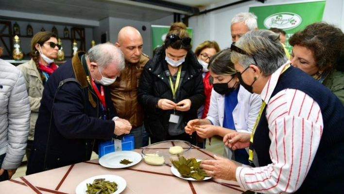 Tur rehberleri Yeşilyurt'ta Lezzet Caddesini gezdi