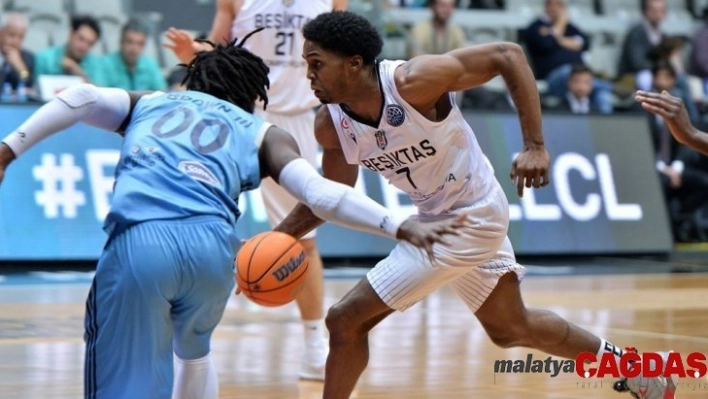 Türk kulüplerinden Basketbol Şampiyonlar Ligi'nde 4'te 4