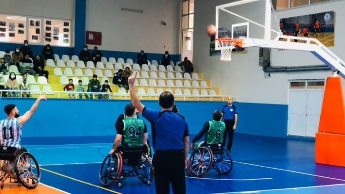 Türkiye Tekerlekli Sandalye Basketbol Süper Ligi: Ceylanpınar Besk: 73 - Bursa Besk: 46