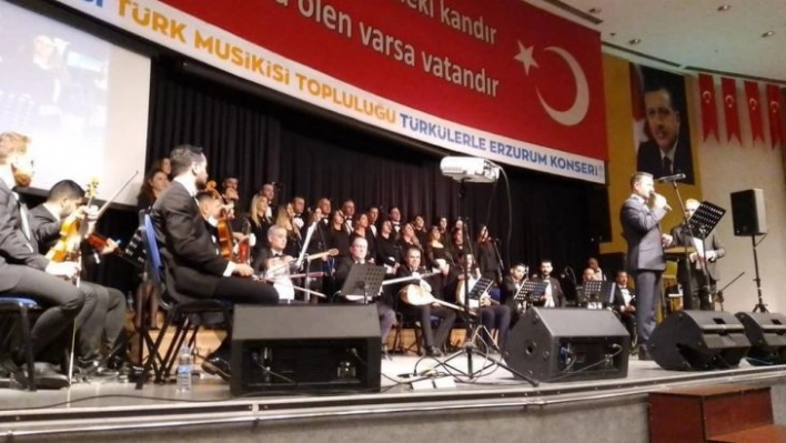 Türkülerle Erzurum Konseri yoğun ilgi gördü