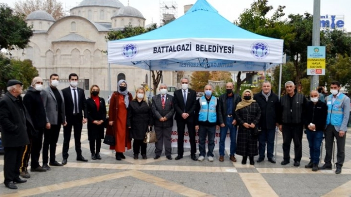 UHD Tarafından 5.000 Adet Maske Dağıtımı