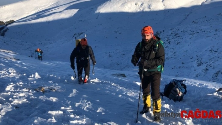 Uludağ'da mağara ve kuyulardaki kazı çalışmaları başladı