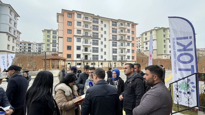 Uluslararası medya mensupları Malatya'da deprem bölgesi hakkında bilgilendirildi