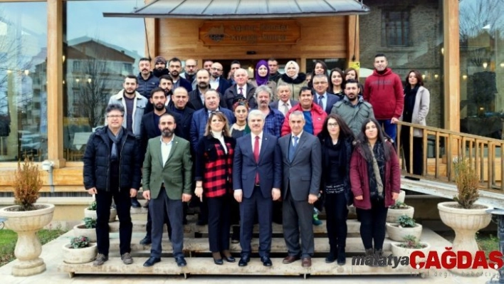 Vali İbrahim Akın, 'Gazetecilik, çağımızın en dinamik mesleklerinden biridir'