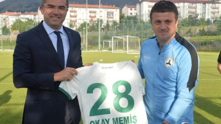 Vali Memiş'ten Giresunspor kampına ziyaret