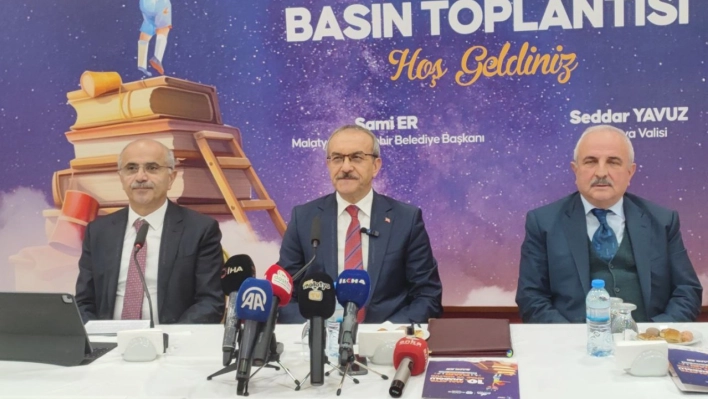 Vali Yavuz: Yüce dinimizin ilk emri 'Oku' olan büyük bir medeniyetin temsilcisiyiz