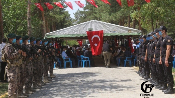 Van'da 15 Temmuz Demokrasi ve Milli Birlik Günü