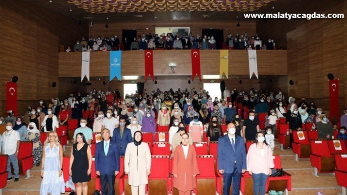 Van'da Anne-Baba Okulu semineri