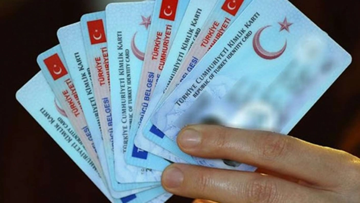 Vatandaşlık verilen Suriyeli sayısı 238 bin