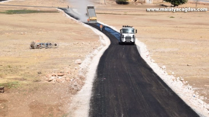 Viranşehir'de kırsal mahalleler asfaltlanıyor