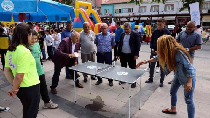 Yahyalı Belediyesi'nden çocuklara karne eğlencesi