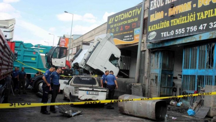 Yakıt tankı patladı: 4 yaralı