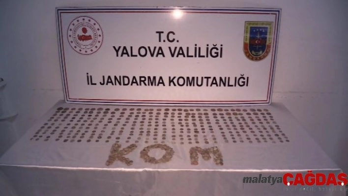 Yalova'da Roma dönemine ait 862 sikke ele geçirildi