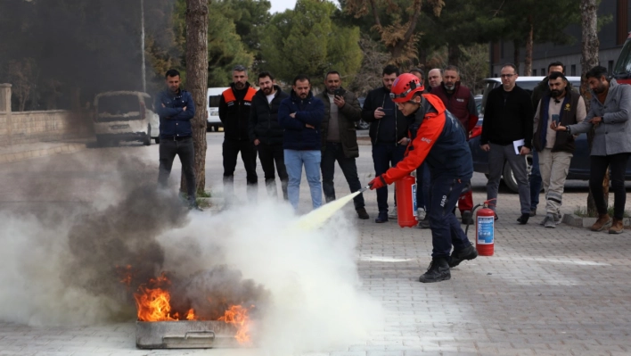 Yangın eğitimi ve tahliye tatbikatı gerçekleştirildi