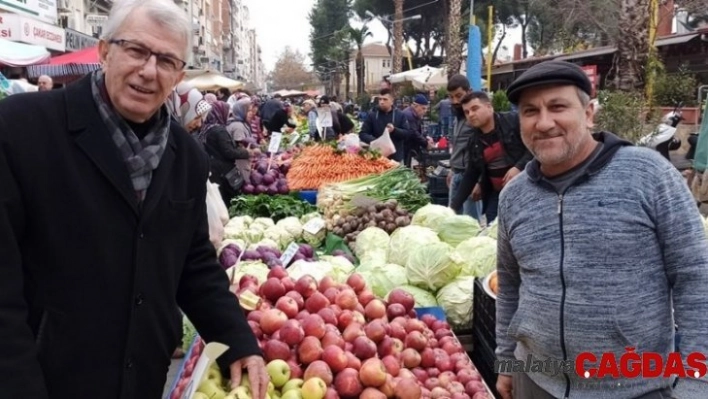 Yeni yıl öncesi Ödemiş pazarına yoğun ilgi