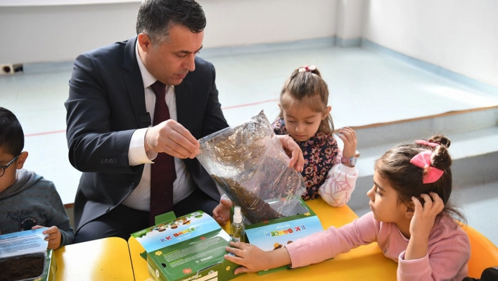 Yeşilyurt Belediyesi'nden minik öğrencilere özel etkinlik