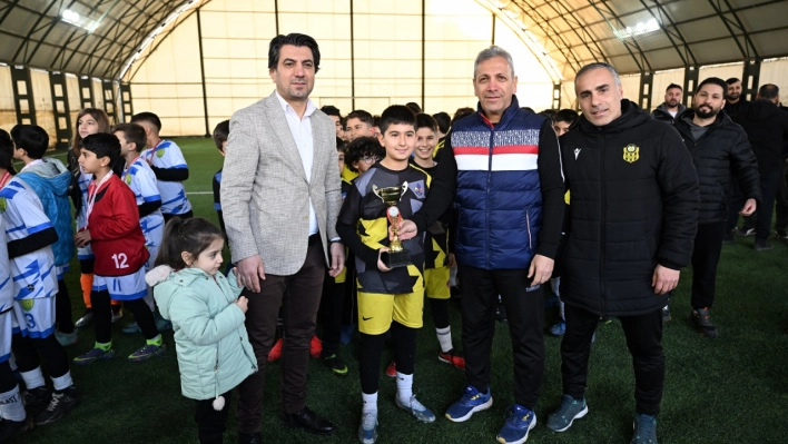 Yeşilyurt Belediyesi Sömestir Futbol Turnuvası Sona Erdi