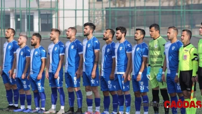 Yeşilyurt Belediyespor ilk yarının son maçında mağlup