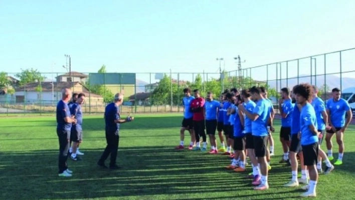 Yeşilyurt Belediyespor sezona iyi başlamak istiyor