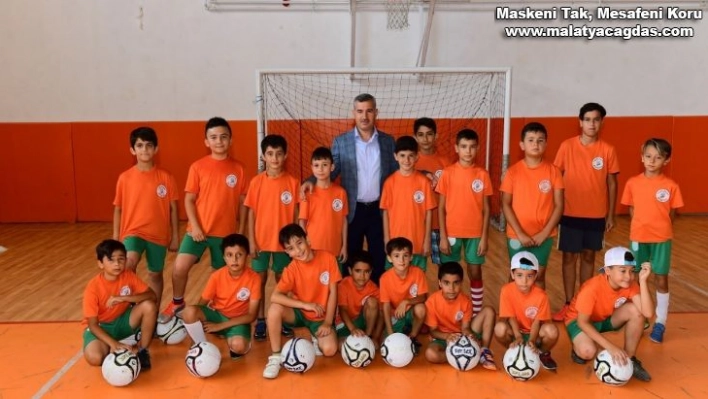 Yeşilyurt'ta 2.yaz spor okulları sporseverlerle buluşacak