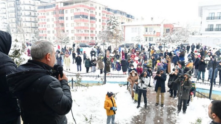 1.kartopu ve kardan adamlar şenlikleri' renkli anlara sahne oldu