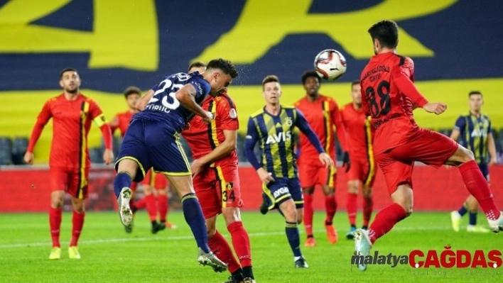 Ziraat Türkiye Kupası: Fenerbahçe: 2 - İstanbulspor: 0 (İlk yarı)