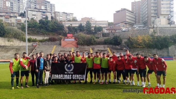 Zonguldak Kömürspor taraftarından futbolculara moral