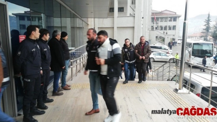 Zonguldak'ta tefeci operasyonu: 11 şüpheli adliyede