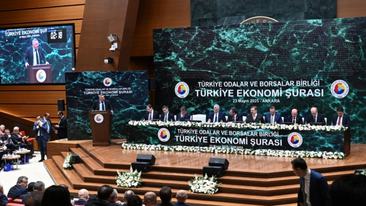 alatya’nın sorunlarını Cumhurbaşkanı Yardımcısı’na ve Bakanlara aktardı
