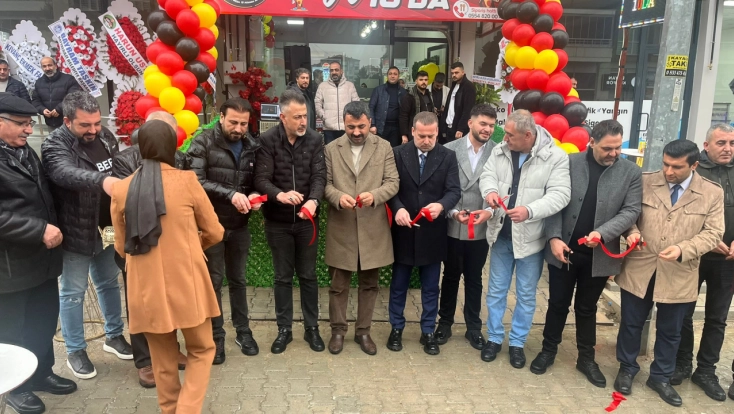 Tecde'de yeni lezzet durağı: Pizza10-da kapılarını açtı