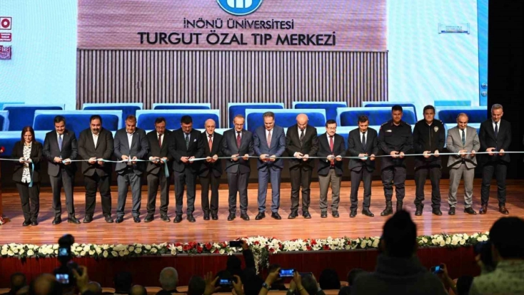 Turgut Özal Tıp Merkezi'nin yenilenen Acil Servisi hizmete açıldı