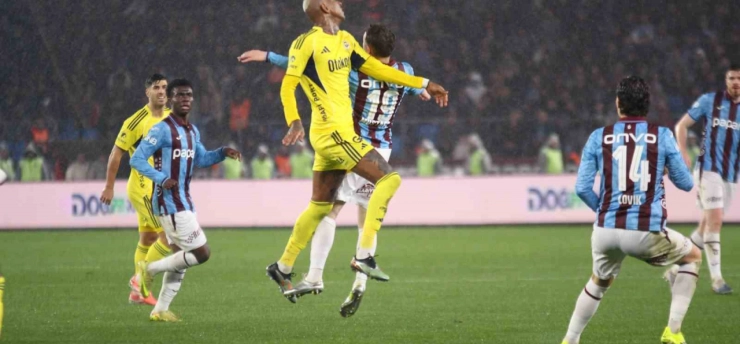 Fenerbahçe'den yeni rekor: ilk 22 haftada namağlup