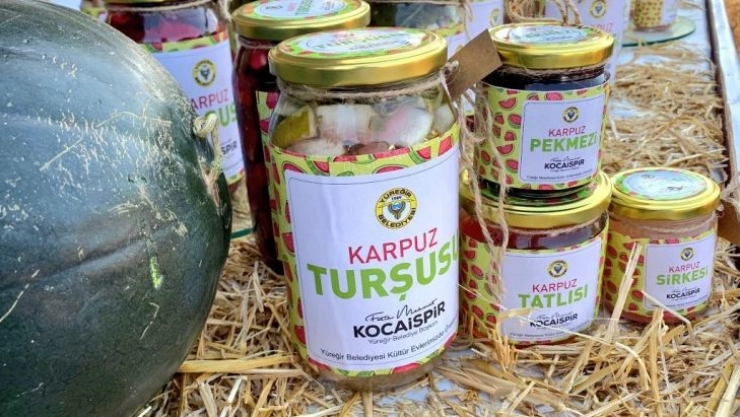 Adana karpuzu festivale damga vurdu