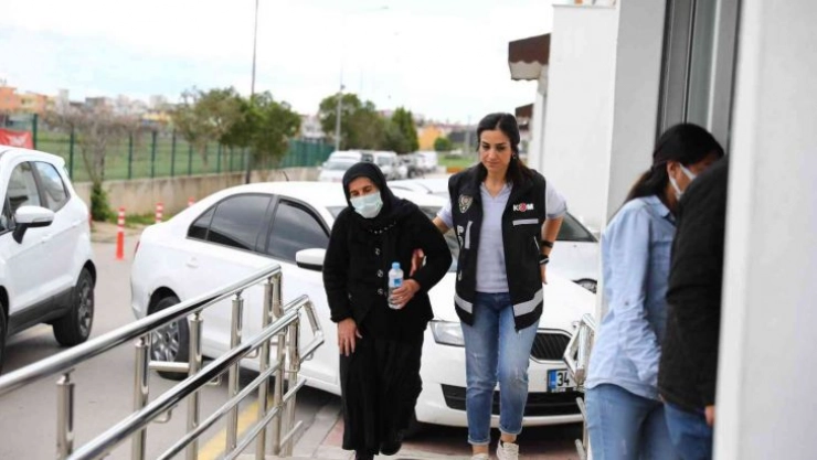 'Çakarlar' çetesini 73 yaşındaki babaanne yönetiyormuş
