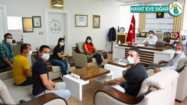 Evde kal Hareketsiz Kalma projesine ödül