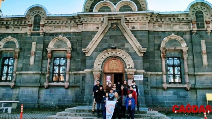 Her Durakta Bir Anı Biriktirdim projesi