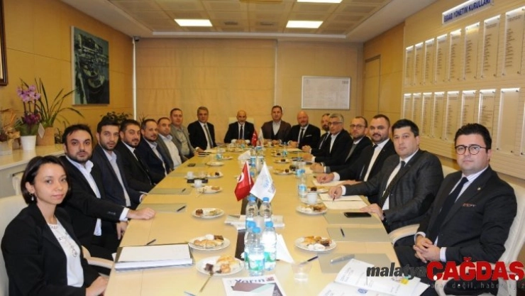 'İşsizlik için istihdam artırıcı politikaların geliştirilmesi önemli'