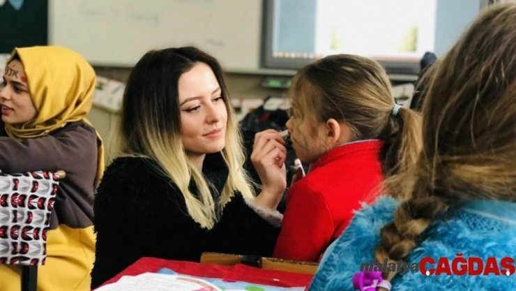 'Kardeşim Üşümesin' gülümsetmeye devam ediyor