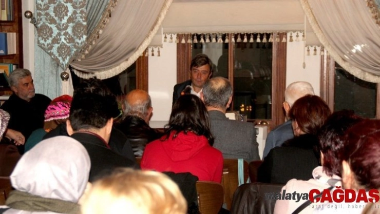 'Kavurga Kızılı' Tarihi Konak'ta konuşuldu