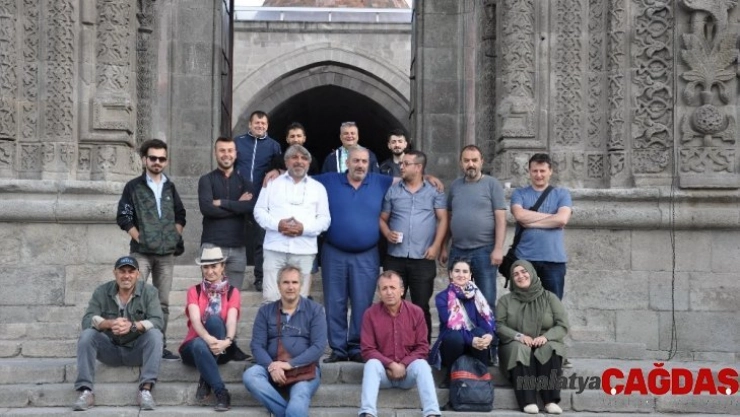 'Umudun Toprağı' TRT'ye ödül getirdi