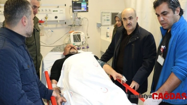 13 ayrı suçtan aranan şahıs polisle çatıştı: 3 kişi yaralandı