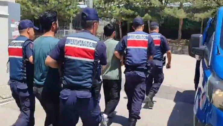14 İlde DAİŞ Operasyonu: 26 Şüpheli Gözaltında
