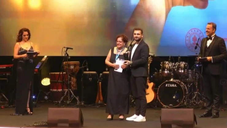 29'uncu Altın Koza Film Festivali'nde HKÜ'ye özel ödül