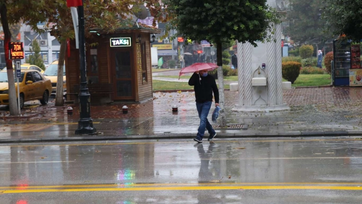 5 kente sel ve su baskını uyarısı