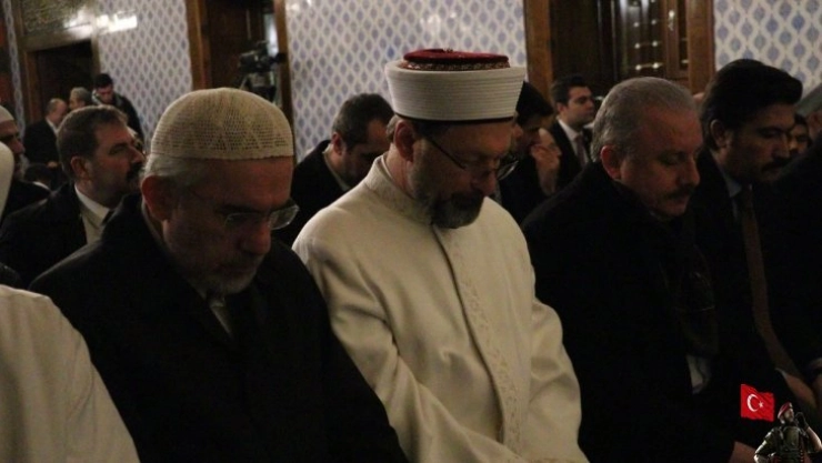 90 bin camide Mehmetçik için dua edildi