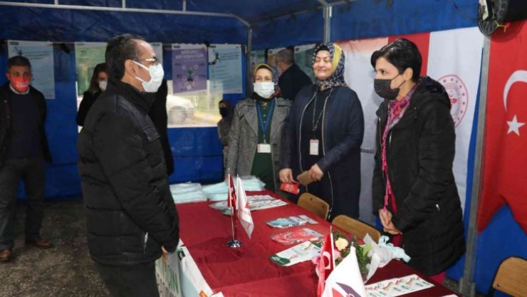 Adana'da 'Sigarayı Bırakma Günü' etkinliği