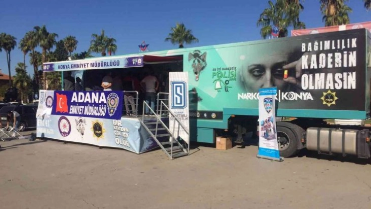 Adana'da 11 torbacı tutuklandı